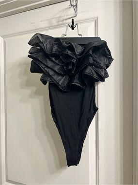 Black Ruffle Strapless Bodysuit